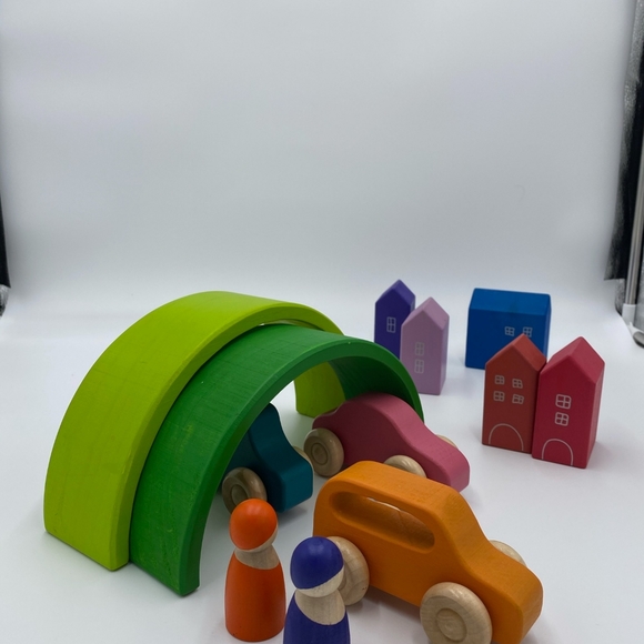 7 wooden cars for open ended play - Picture 5 of 9